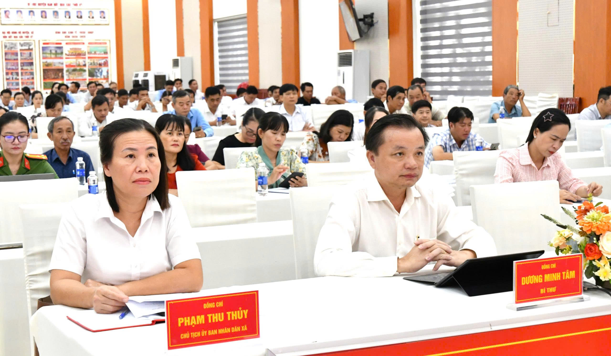 Ảnh 2: Đại biểu tham dự hội nghị