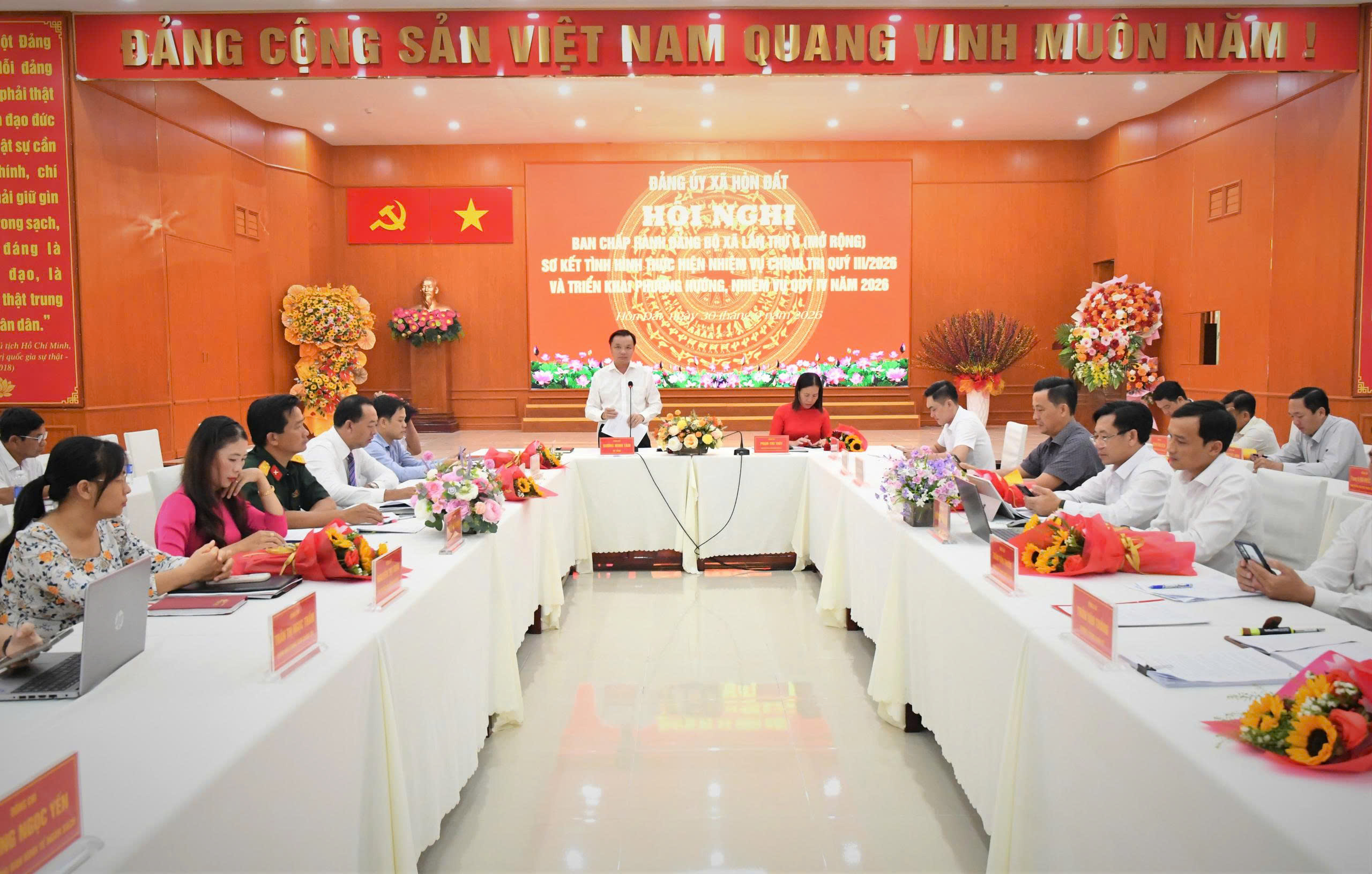 Ảnh 1: Quang cảnh hội nghị