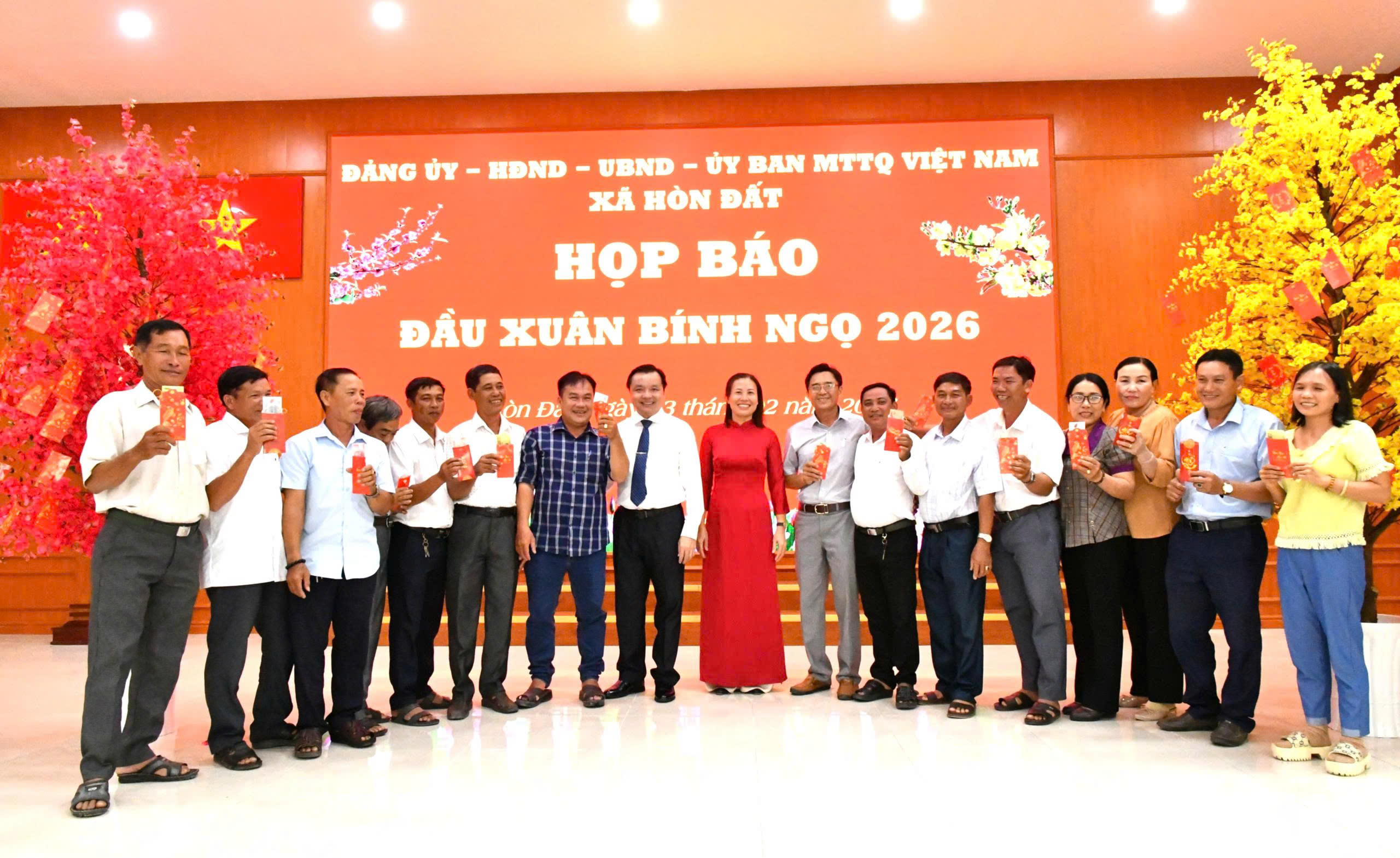 Hoạt động hái lộc đầu năm