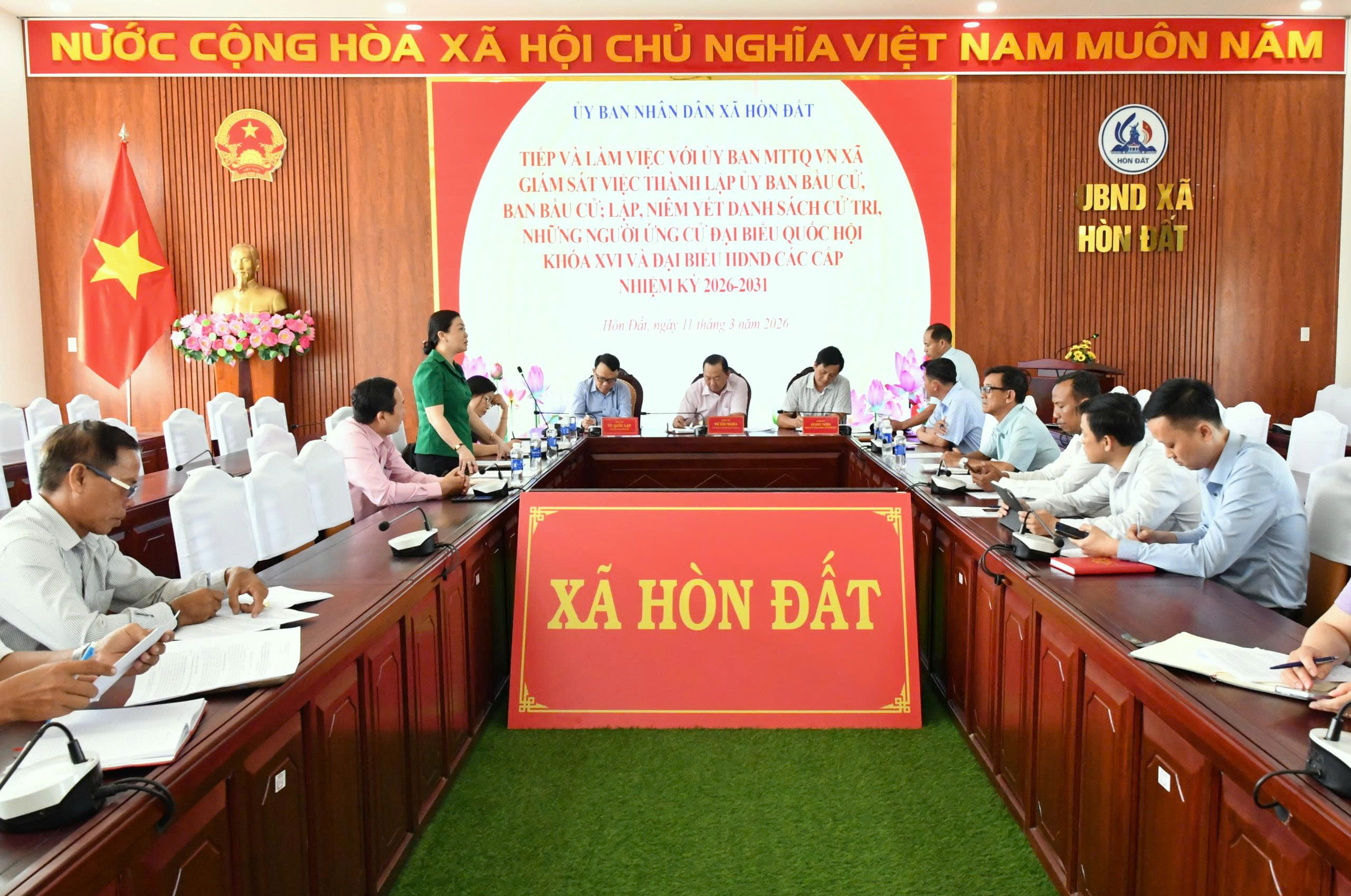 Ảnh 1: Quang cảnh hội nghị
