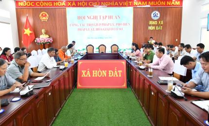 Quang cảnh hội nghị