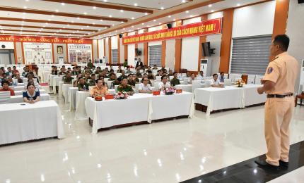 Hội nghị tuyên truyền về bảo đảm trật tự an toàn giao thông, trật tự đô thị gắn với công tác an sinh xã hội tại xã Hòn Đất