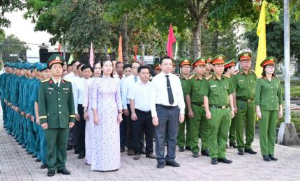 Đoàn Dân Quân chính đảng xã Hòn Đất viếng nghĩa trang liệt sĩ Hòn Đất nhân dịp tết nguyên đán Bính Ngọ 2026